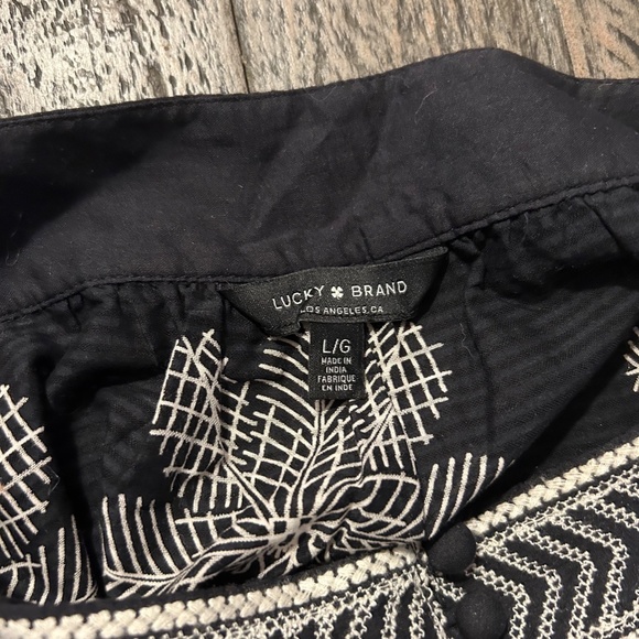 Size Large Lucky Brand Black and White Sleeveless Summer Bohemian Top - Picture 3 of 3